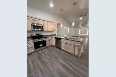 212 S Taylor, Holmesville, OH 44633 - Photo 15