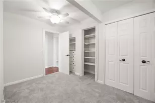 221 Ohio Ave, Wadsworth, OH 44281 - Photo 11