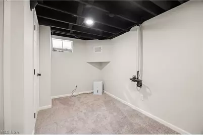 221 Ohio Avenue, Wadsworth, OH 44281 - Photo 17