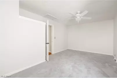 221 Ohio Avenue, Wadsworth, OH 44281 - Photo 13