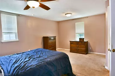 906 Elizabeth Court, Cuyahoga Falls, OH 44221 - Photo 29