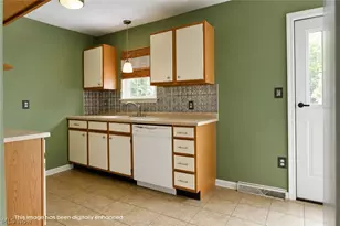 906 Elizabeth Ct, Cuyahoga Falls, OH 44221 - Photo 11