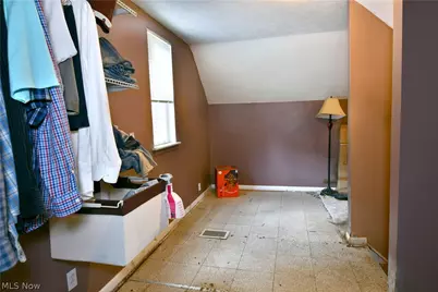 906 Elizabeth Court, Cuyahoga Falls, OH 44221 - Photo 21