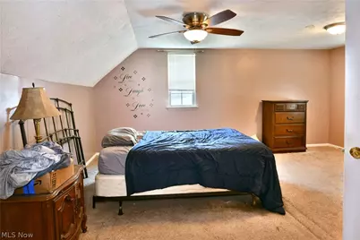 906 Elizabeth Court, Cuyahoga Falls, OH 44221 - Photo 29