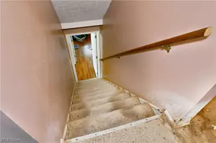 906 Elizabeth Ct, Cuyahoga Falls, OH 44221 - Photo 21