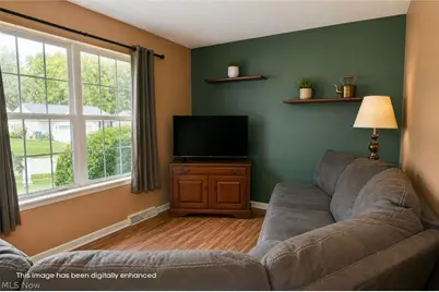 906 Elizabeth Court, Cuyahoga Falls, OH 44221 - Photo 9
