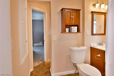 906 Elizabeth Court, Cuyahoga Falls, OH 44221 - Photo 23