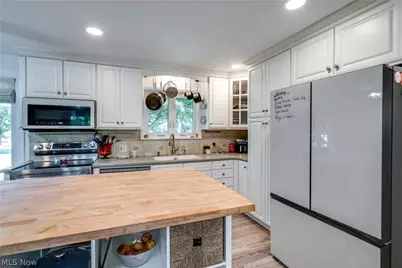 1501 Corrib Avenue NW, Canton, OH 44708 - Photo 7