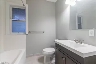 1387 W 69th St, Loveland, OH 44102 - Photo 11