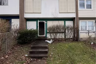 9350 Mt Auburn Ave, Loveland, OH 44104 - Photo 1