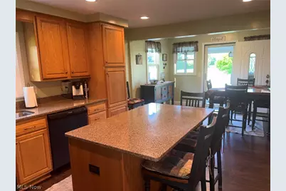 12096 Baumhart Road, Amherst, OH 44001 - Photo 27