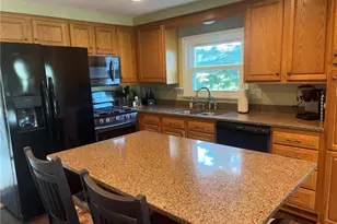 12096 Baumhart Rd, Amherst, OH 44001 - Photo 21