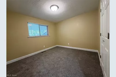 2636 Martha Avenue NE, Canton, OH 44705 - Photo 15