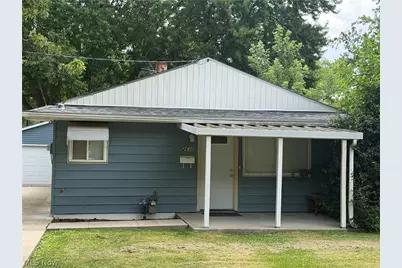 2636 Martha Avenue NE, Canton, OH 44705 - Photo 3