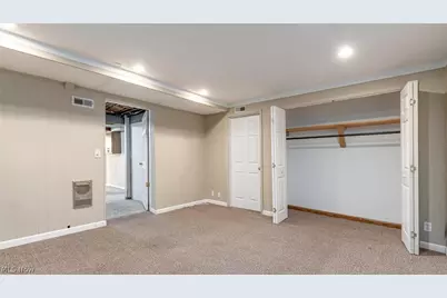 1751 Blaine Avenue, Cambridge, OH 43725 - Photo 21