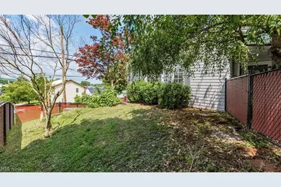 1751 Blaine Avenue, Cambridge, OH 43725 - Photo 37