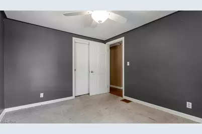 1751 Blaine Avenue, Cambridge, OH 43725 - Photo 11