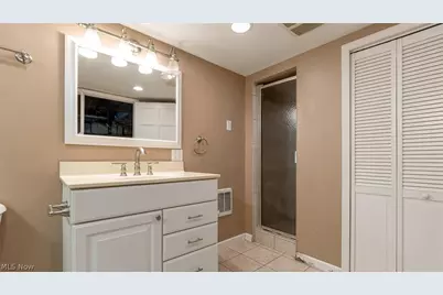 1751 Blaine Avenue, Cambridge, OH 43725 - Photo 25