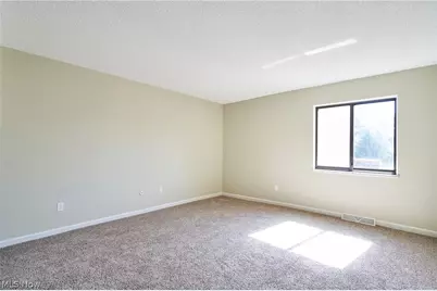 880 Hampton Ridge Drive, Akron, OH 44313 - Photo 15