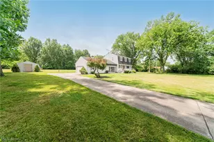 4760 Oster Rd, Sheffield Village, OH 44054 - Photo 5