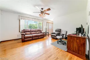 4760 Oster Rd, Sheffield Village, OH 44054 - Photo 7