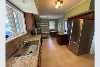 400 Thompson Avenue, East Liverpool, OH 43920 - Photo 15