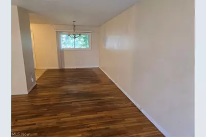 23580 Comstock Road, Huber Heights, OH 44146 - Photo 5