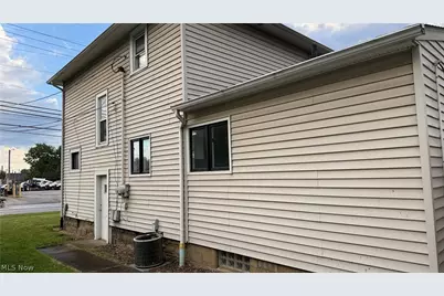 310 Broad Street, Wadsworth, OH 44281 - Photo 5