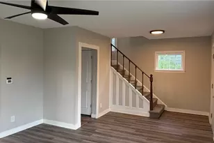 310 Broad St, Wadsworth, OH 44281 - Photo 9
