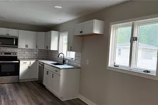 310 Broad St, Wadsworth, OH 44281 - Photo 15