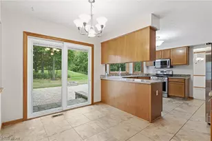 2817 Alling Dr, Twinsburg, OH 44087 - Photo 9