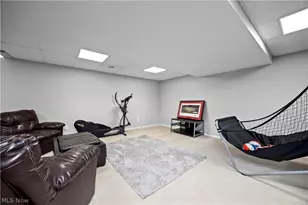 652 Lakeside Dr, Avon Lake, OH 44012 - Photo 35