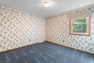 2329 Oakpoint Dr, Akron, OH 44321 - Photo 23
