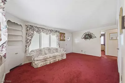 1108 Hawthorne Avenue SW, Canton, OH 44710 - Photo 3