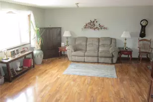 4039 Magnolia Dr, Brunswick, OH 44212 - Photo 3