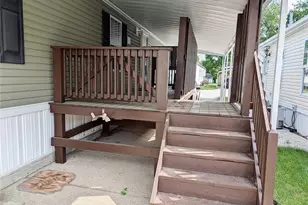 266 Bender St NE, Navarre, OH 44662 - Photo 5