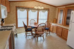 266 Bender St NE, Navarre, OH 44662 - Photo 7