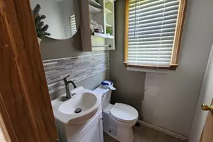 798 Devitt Ave, Campbell, OH 44405 - Photo 21