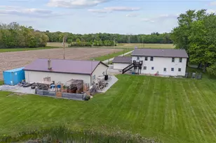 8120 Crow Rd, Litchfield, OH 44253 - Photo 7