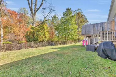 24611 Ridgeline Drive, Huber Heights, OH 44146 - Photo 23