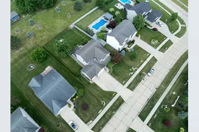 38524 Terrell Drive, North Ridgeville, OH 44039 - Photo 3