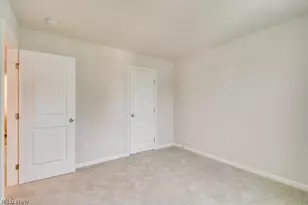 221 River Run Dr, Elyria, OH 44035 - Photo 13