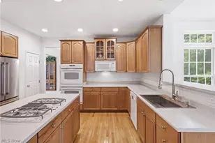 9359 Ashcroft Ln, Twinsburg, OH 44087 - Photo 13