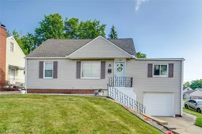 1231 Spangler Street NE, Canton, OH 44714 - Photo 1