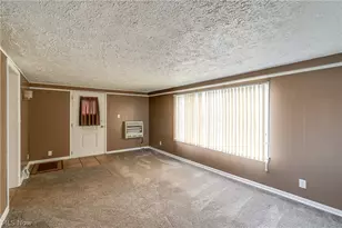 1231 Spangler St NE, Canton, OH 44714 - Photo 15