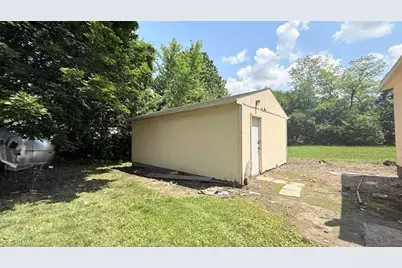85 Shaefer Street, Akron, OH 44311 - Photo 7