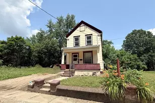 85 Shaefer St, Akron, OH 44311 - Photo 3