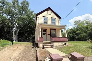 85 Shaefer St, Akron, OH 44311 - Photo 1