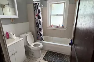 916 E 144th St, Loveland, OH 44110 - Photo 13