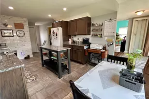 213 Oneal St, Belpre, OH 45714 - Photo 11